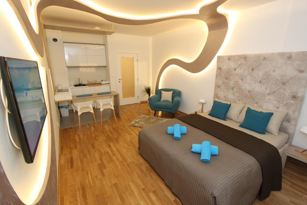 Riviera New Belgrade Apartment, Parking 5 Eur Per Day Luaran gambar